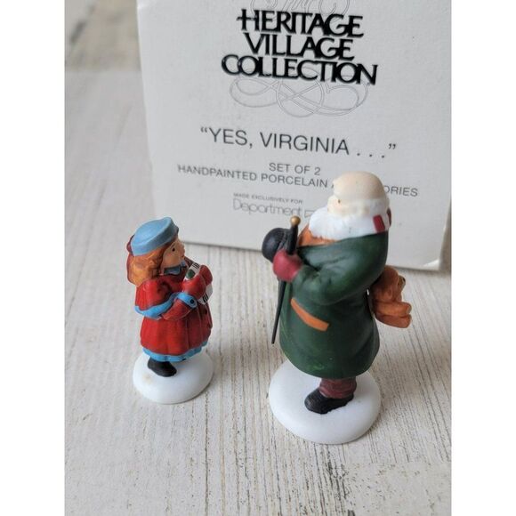 Dept 56 58890 Yes, Virginia... village accessory xmas set - Picture 1 of 6